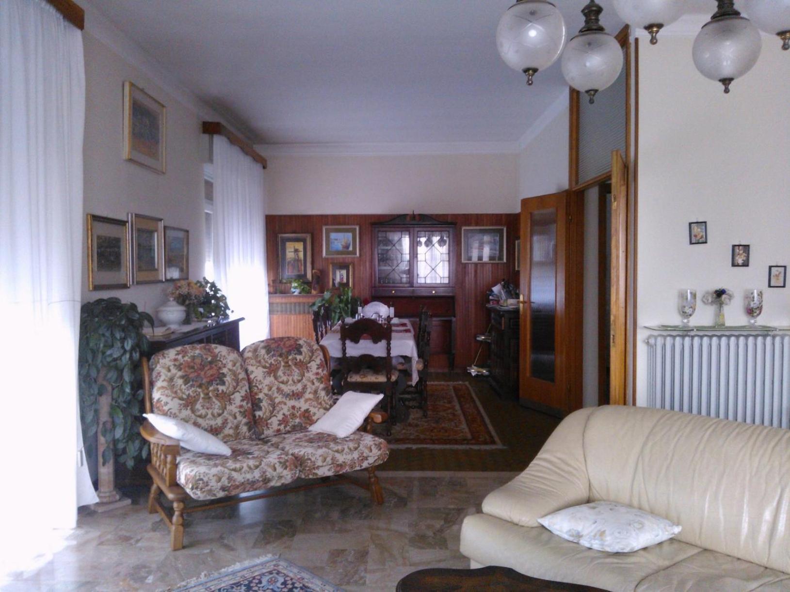 B&B Il Glicine Bedizzole Εξωτερικό φωτογραφία