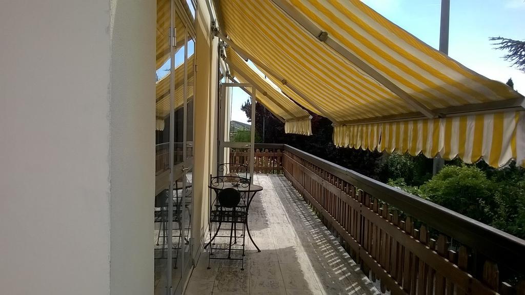 B&B Il Glicine Bedizzole Εξωτερικό φωτογραφία