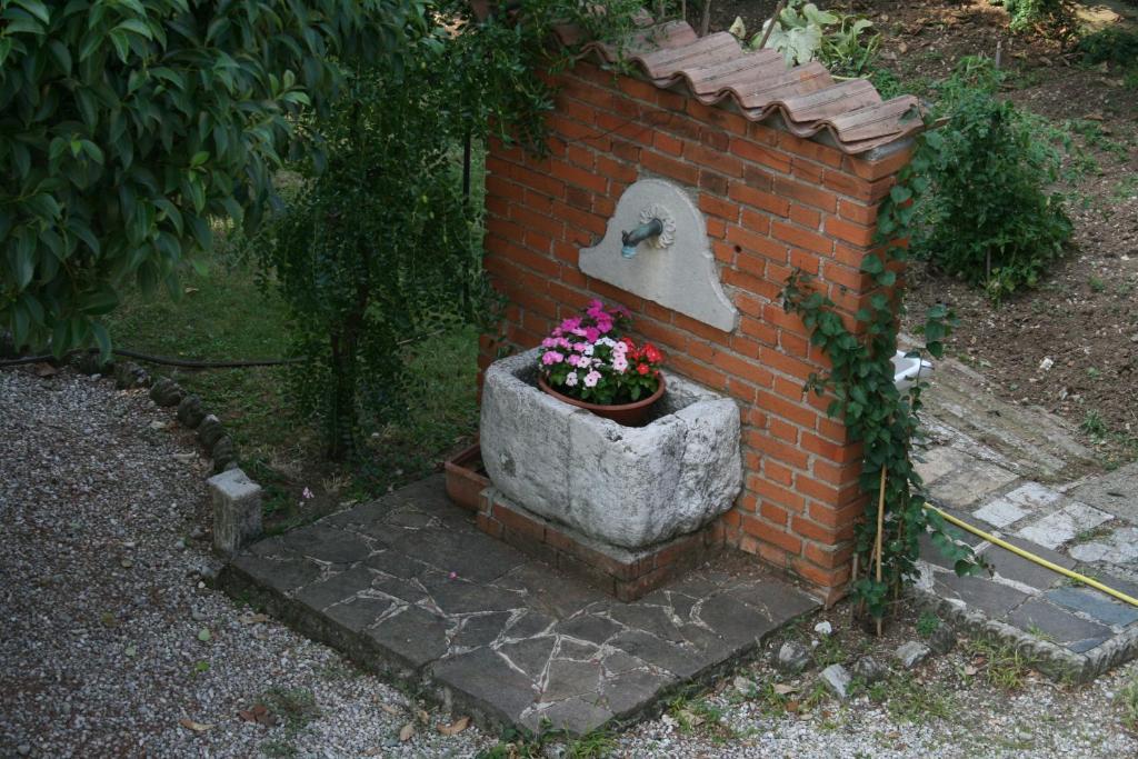 B&B Il Glicine Bedizzole Εξωτερικό φωτογραφία